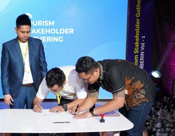 KEMBERIN Siap Gotong Royong dengan Pemerintah Bangkitkan Industri Pariwisata Indonesia