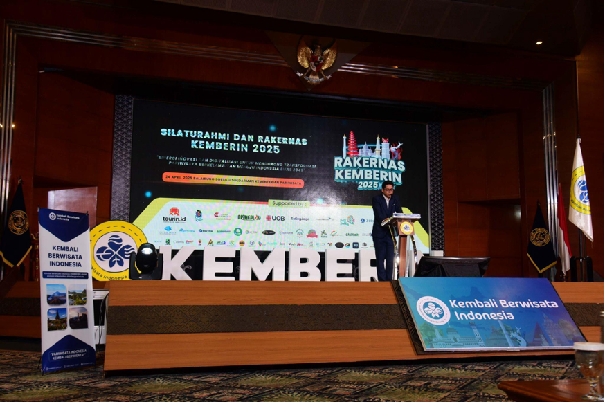 Laporan Ketua Panitia Pelaksana, Wahyu Hidayat